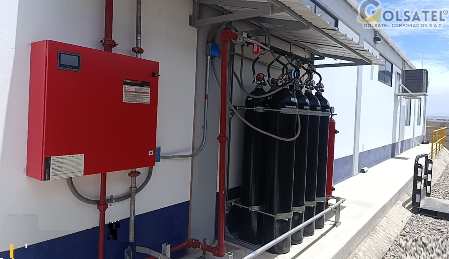 Sistema de extinción especial Victaulic Vortex 1500 con cilindros de nitrógeno instalado por Golsatel
